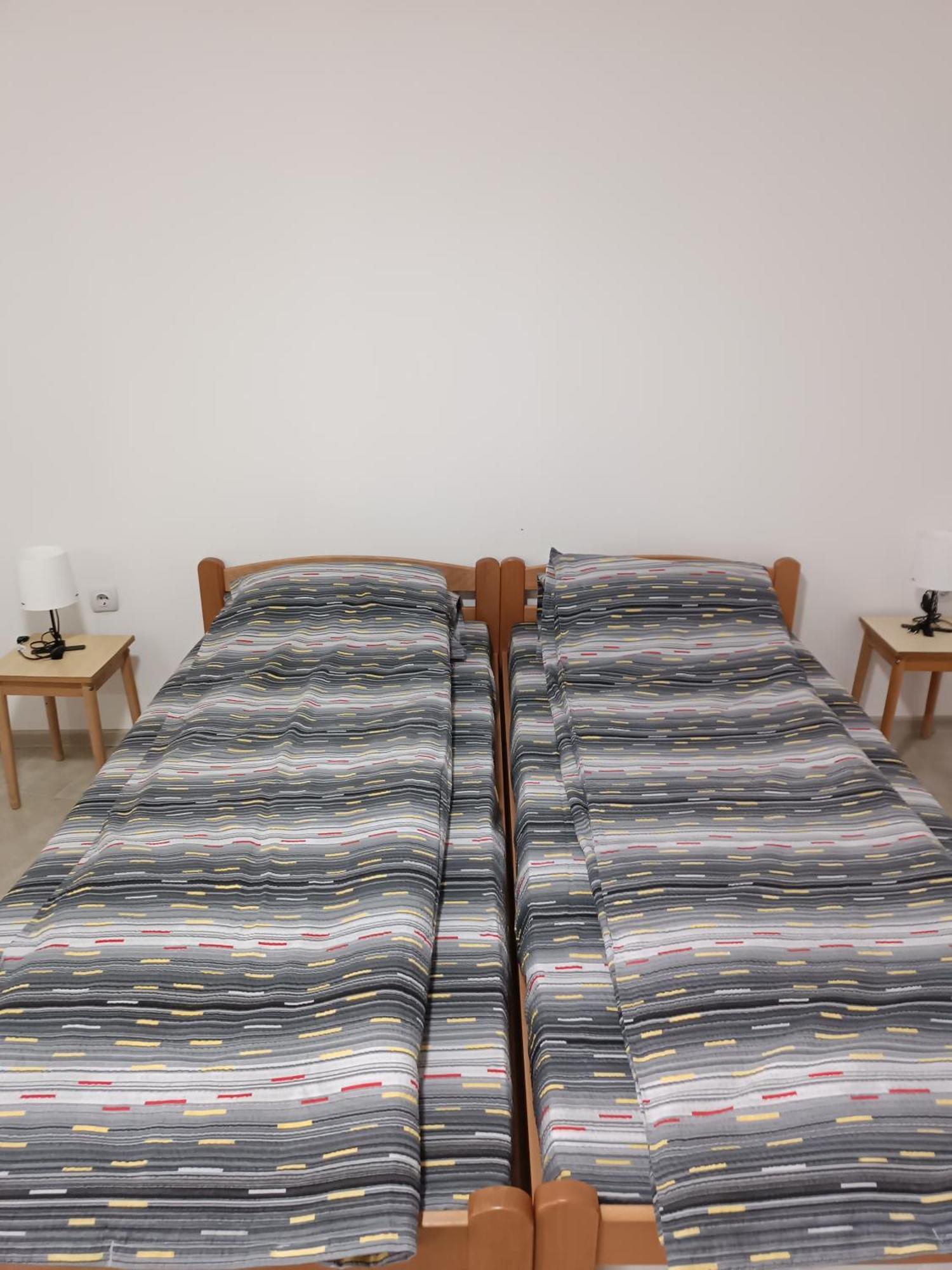Apartamento Adamovic Pirot Exterior foto